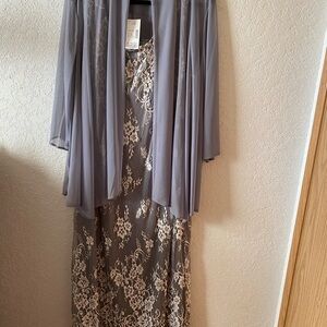 Catherine’s Gray Lace Sleeveless Dress with Sheer Overlay Jacket Size 18W